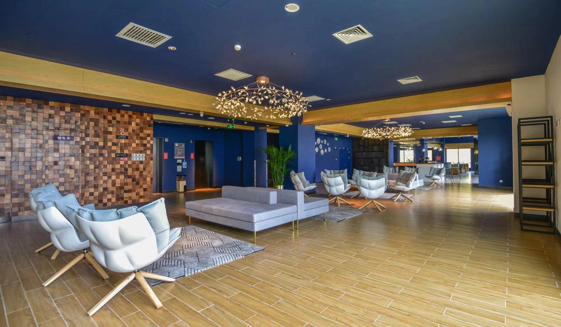 u=992290403,4069837960&fm=179&app=42&f=JPEG